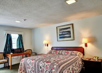 Hospitality Inn hotel thumbnail 6