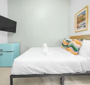 Room 2: Stylish Escape by Calle Cerra Art hotel detail image 5