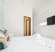 Room 12: Sunlit Balcony Stay Near Calle Cerra hotel detail image 7