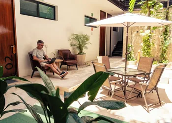 Zoren hotel thumbnail 3
