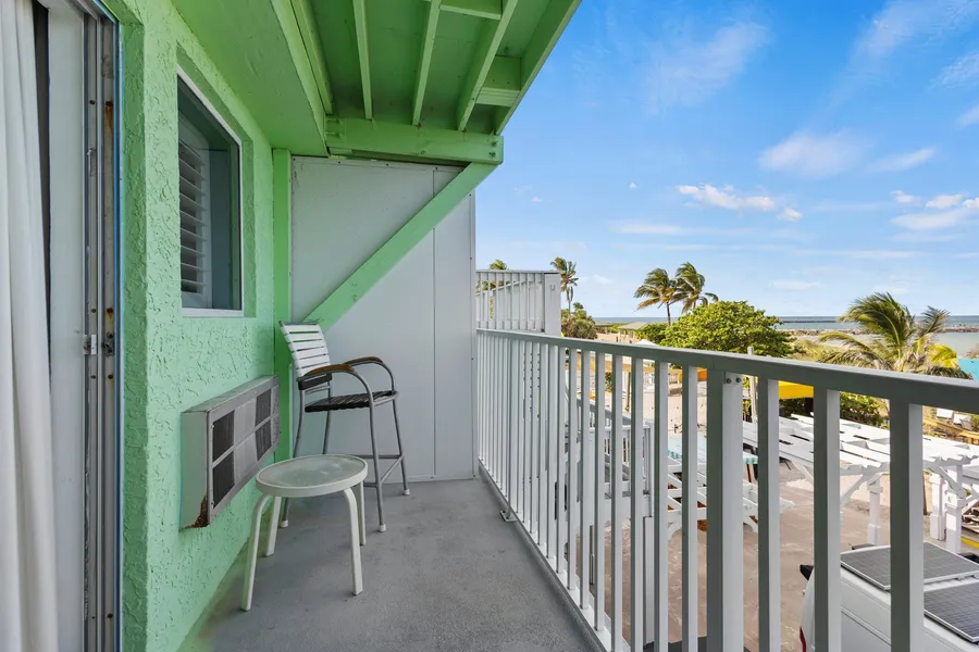 Oceanfront Inn II hotel detail image 6