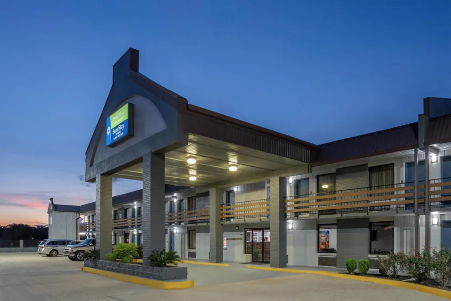 SureStay Studio by Best Western Gonzales hotel detail image 2
