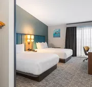 Wingate by Wyndham Geneva at SPIRE Academy hotel detail image 7