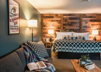 The Outpost by Windham Mountain Club hotel thumbnail 3