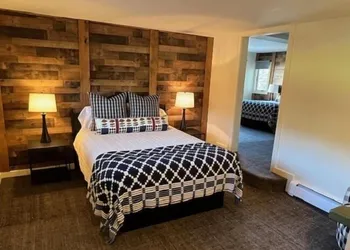 The Outpost by Windham Mountain Club hotel thumbnail 6