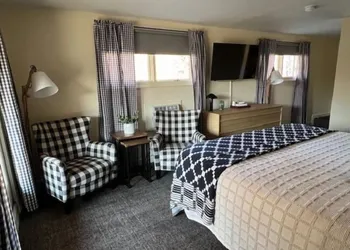 The Outpost by Windham Mountain Club hotel thumbnail 7