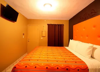 Motel Diana hotel thumbnail 8