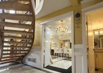 Royal Boutique Hotel hotel thumbnail 7