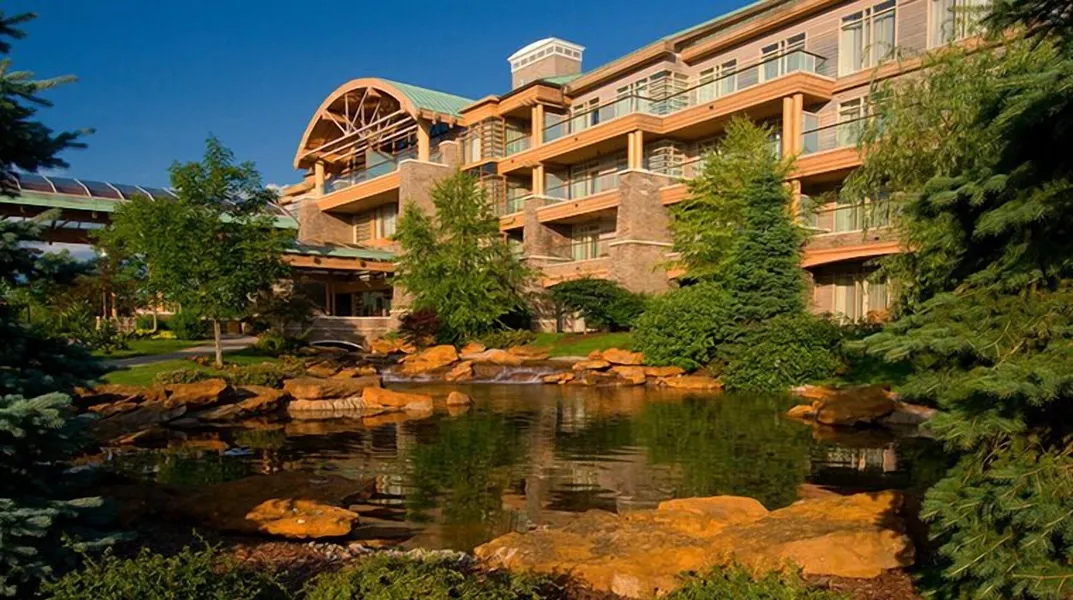 The Lodge at Turning Stone Resort Casino hotel detail image 2