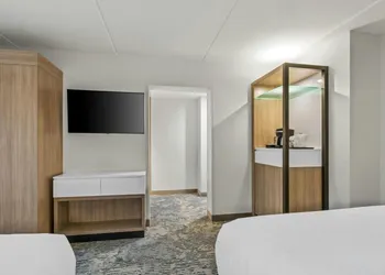 SpringHill Suites by Marriott Pittsburgh Airport hotel thumbnail 2