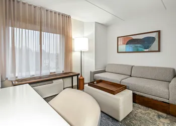 SpringHill Suites by Marriott Pittsburgh Airport hotel thumbnail 4