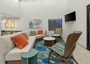 SpringHill Suites by Marriott Pittsburgh Airport hotel thumbnail 5