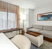 SpringHill Suites by Marriott Pittsburgh Airport hotel detail image 4