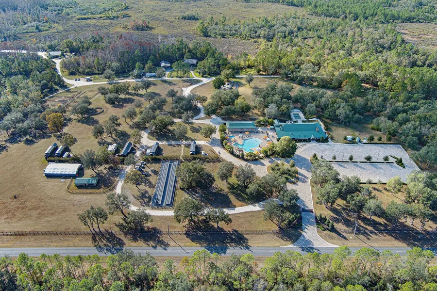 Black Prong Resort hotel detail image 2