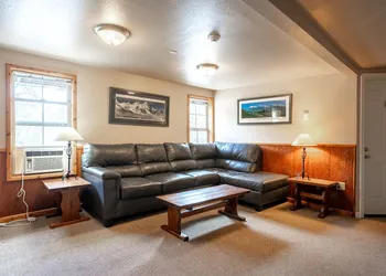 North Cascades Inn hotel thumbnail 5