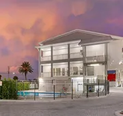 The J Hotel Dunedin near Honeymoon Island State Park, an Ascend Collection Hotel hotel detail image 3