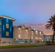 The J Hotel Dunedin near Honeymoon Island State Park, an Ascend Collection Hotel hotel detail image 5