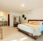 Corrales Bay Resort hotel detail image 4