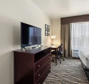 Cobblestone Hotel & Suites - Waukesha hotel detail image 5