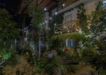 Hotel Casa Lasibe Café hotel thumbnail 5
