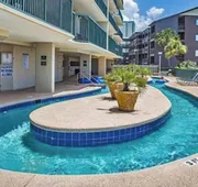 Picture Perfect- Oceanfront Condo hotel detail image 4