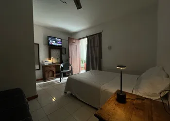 Marqués 100 hotel thumbnail 6