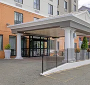 Country Inn & Suites by Radisson, Staten Island hotel detail image 4