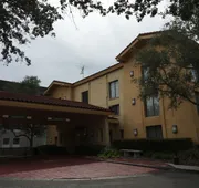 Days Inn by Wyndham Gainesville University I-75 hotel detail image 3