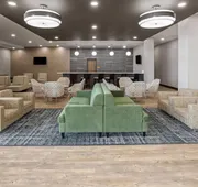 La Quinta Inn & Suites by Wyndham Phoenix West / Glendale hotel detail image 4