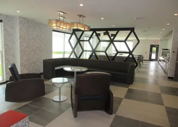 GLō Best Western Olive Branch hotel thumbnail 2