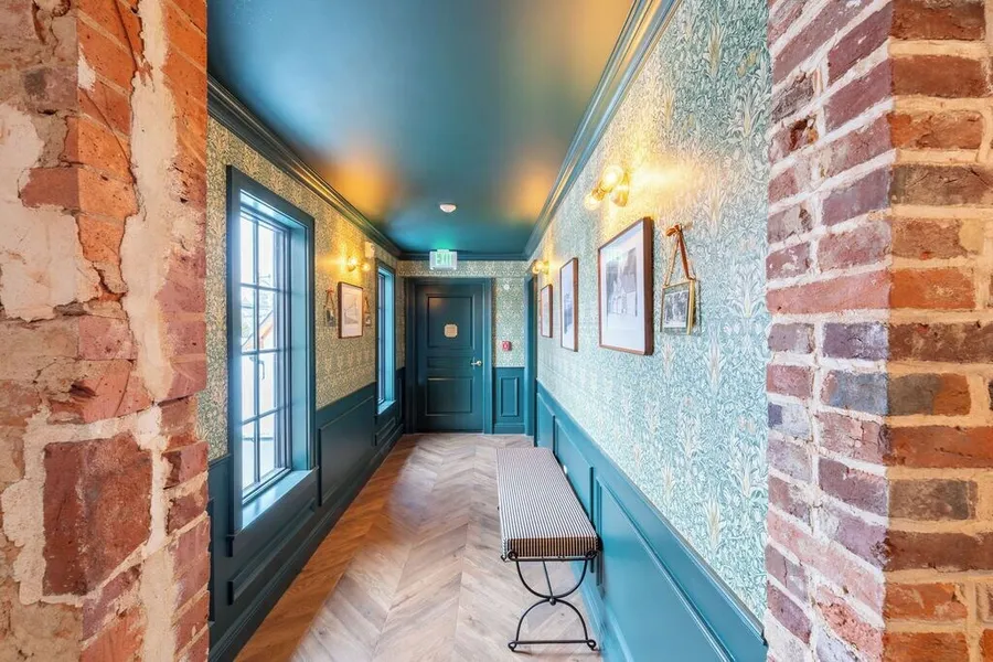 The Francis Hotel & Suites hotel detail image 6