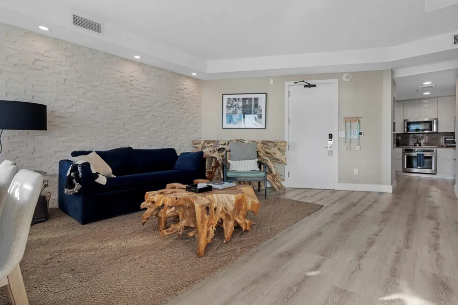 2-Story Brickell Penthouse Free Parking hotel detail image 6
