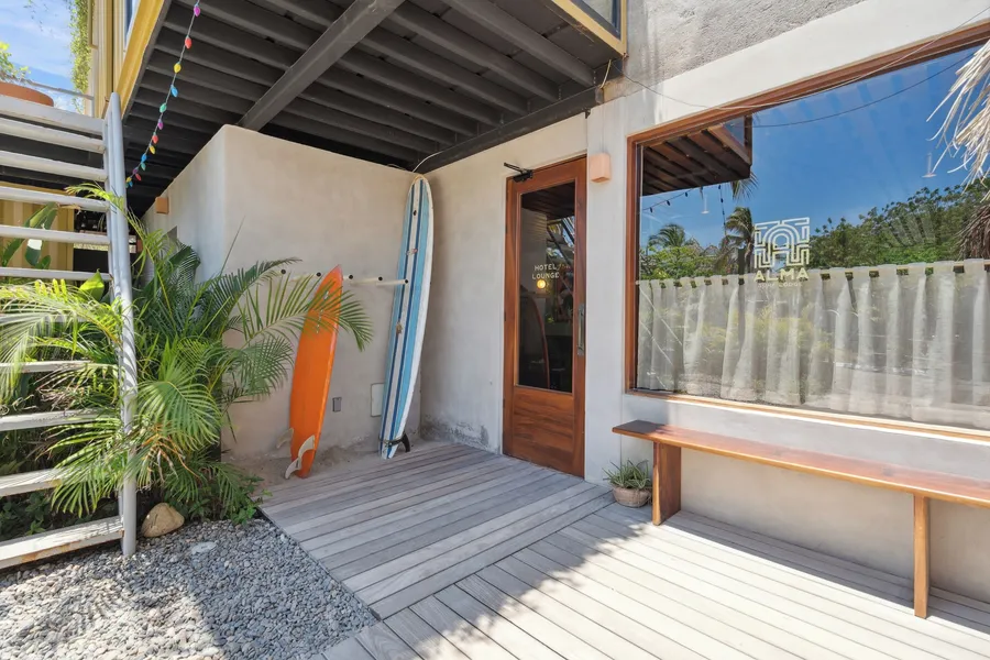 ALMA Surf Lodge hotel detail image 6