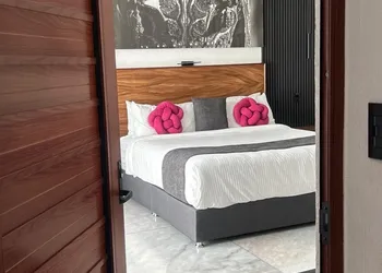 Rosa y Oro Hotel Boutique hotel thumbnail 5