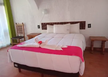 Hotel OHMS Sauces hotel thumbnail 7
