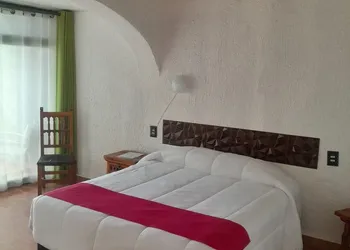 Hotel OHMS Sauces hotel thumbnail 8