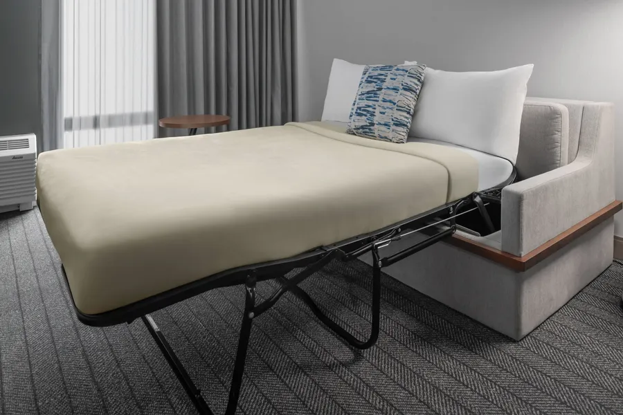 Courtyard By Marriott Woodland hotel detail image 6