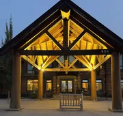 Lodge and Lantern hotel detail image 3