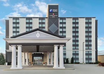 Candlewood Suites Chatham South by IHG hotel thumbnail 2