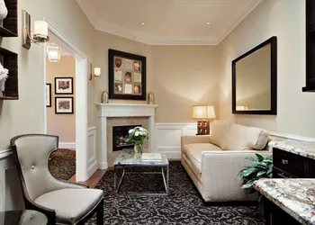 Snug Harbor Inn hotel thumbnail 7