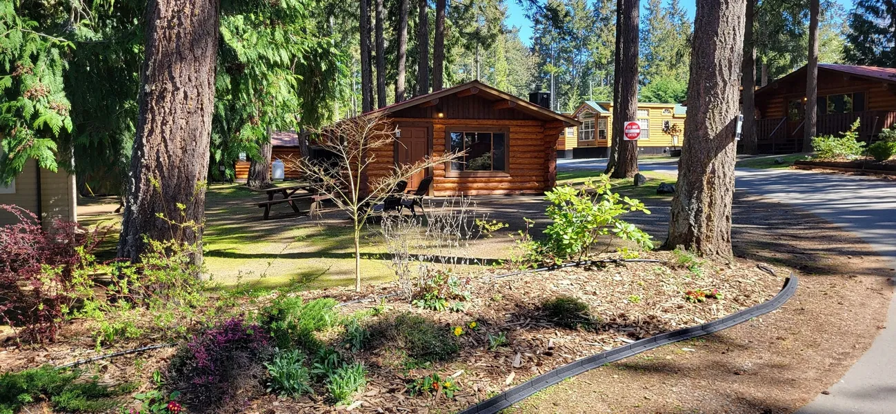 Riverbend Cottages & RV Resort hotel detail image 2