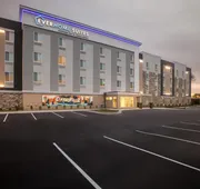 Everhome Suites Clarksville Ft. Campbell Area by Choice Hotels hotel detail image 4