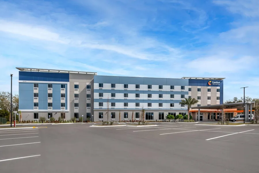 Comfort Inn & Suites Orlando Sanford Airport hotel detail image 6