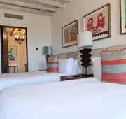 Exquisite Escape hotel detail image 5