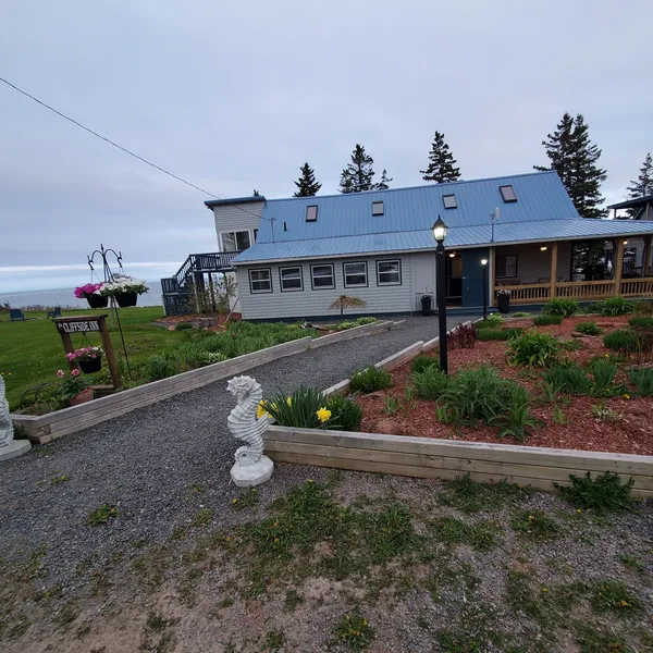 The Cliffside Inn hotel detail image 2