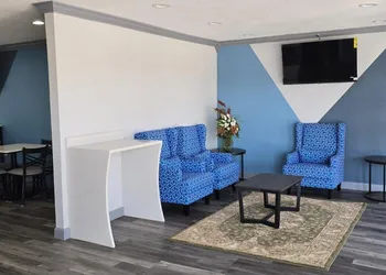 Quality Inn & Suites East Point - Atlanta Area hotel thumbnail 2