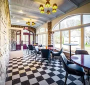 The Willoughby House hotel detail image 5