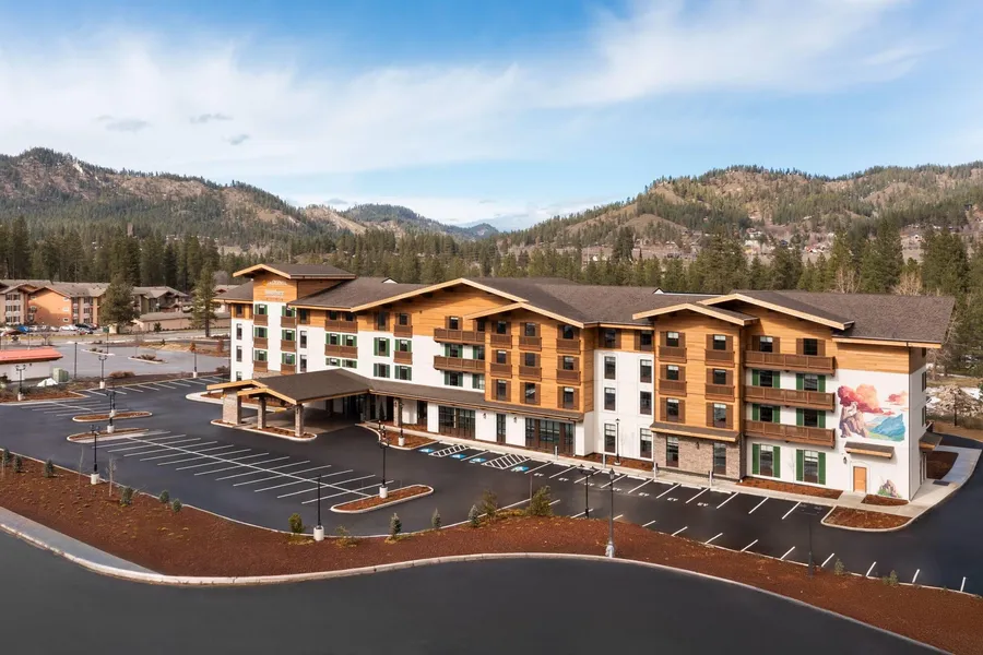 La Quinta Inn And Suites By Wyndham Leavenworth hotel detail image 6