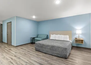 WoodSpring Suites Washington Meadowlands PA hotel thumbnail 6