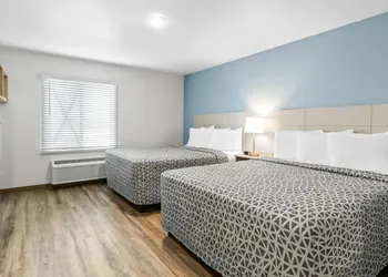 WoodSpring Suites Washington Meadowlands PA hotel thumbnail 7